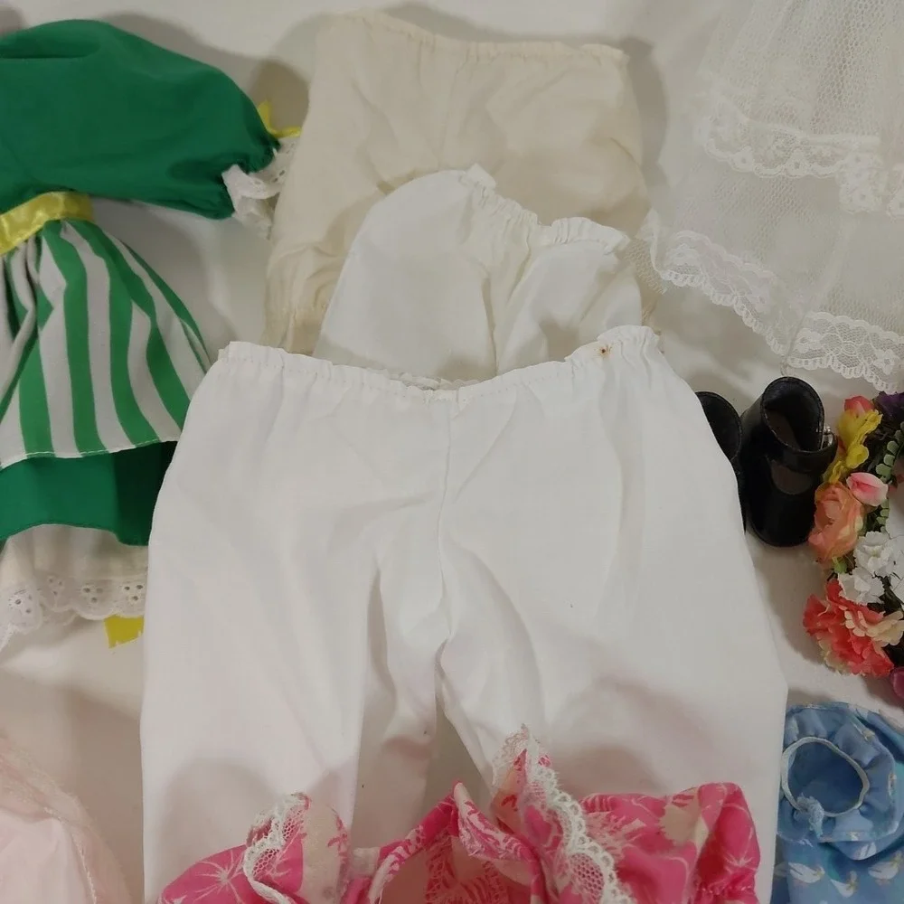 Vtg Lot Doll Clothes Accesories Irish Hawaiian Christening Duck Shoes Headband‎
